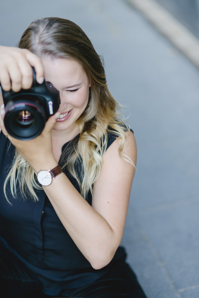 professionelles Businessportrait einer selbstständigen Fotografin