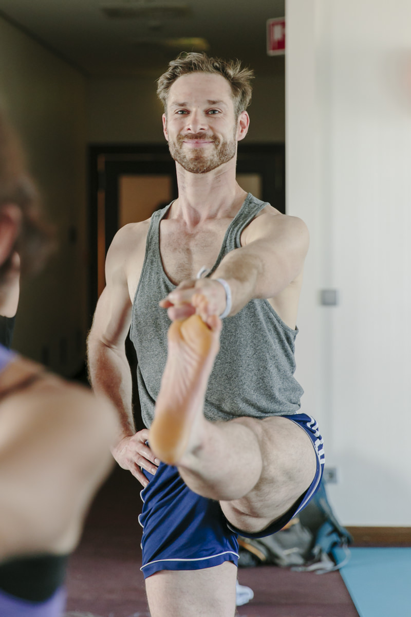 Yoga Lehrer Dwayne Holliday auf der Yoga Conference Germany 2019