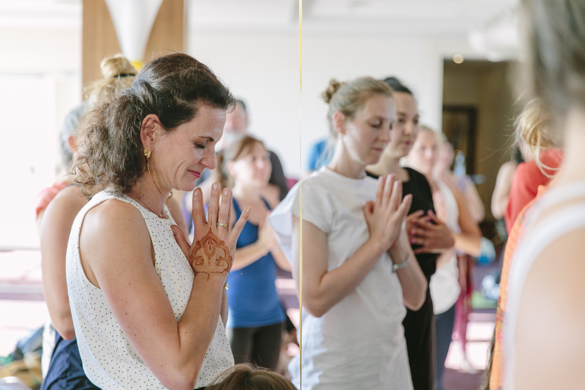 Eindrücke der Closing Ceremony auf der Yoga Conference Germany 2019