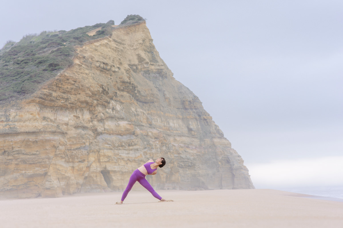 beeindruckendes Yoga-Foto am Strand von Portugal | Foto von Hanna Witte