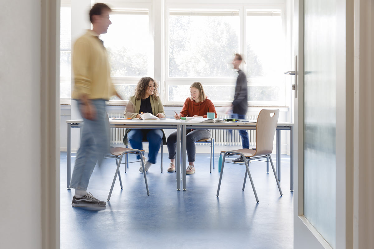 Soziologie Studenten der Uni Tübingen lernen zusammen | Foto: Hanna Witte