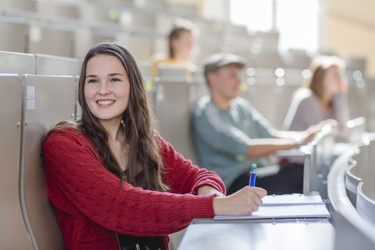 Soziologie Studenten der Uni Tübingen sitzen im Hörsaal | Foto: Hanna Witte