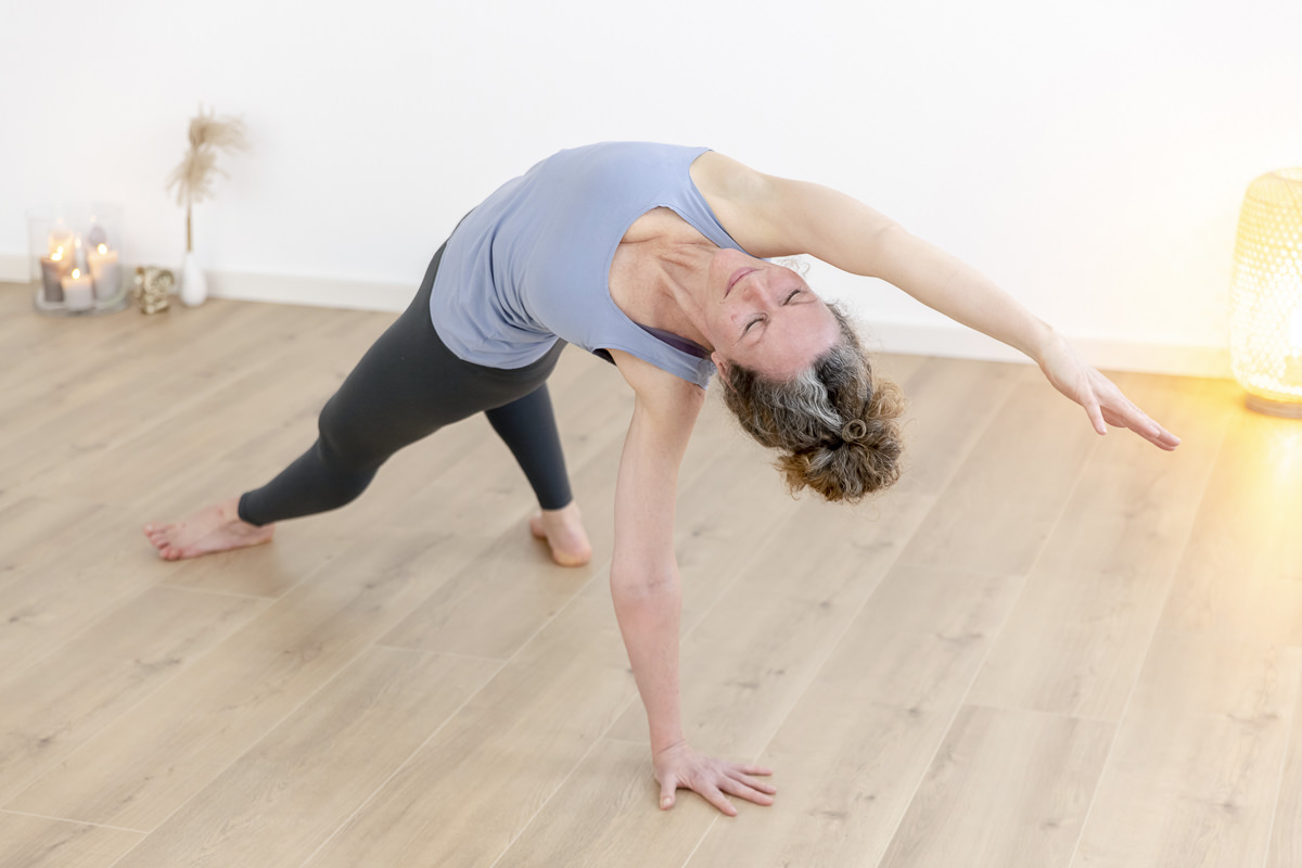 Yoga Portrait von Yoga Lehrerin Andrea Zettl | Foto: Hanna Witte| Foto: Hanna Witte