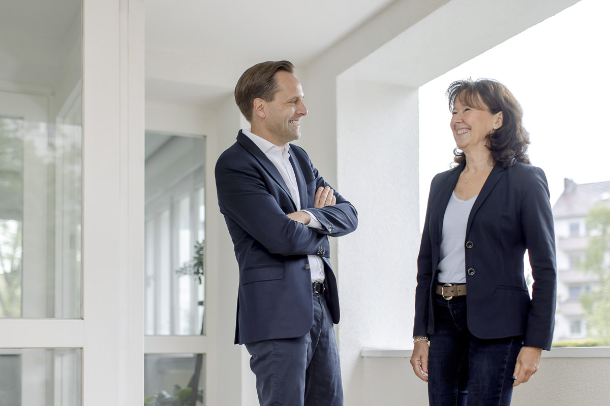 Geschäftsbericht Bild von Mitarbeitern der Aachener Siedlungs- und Wohnungsgesellschaft in Köln | Foto: Hanna Witte